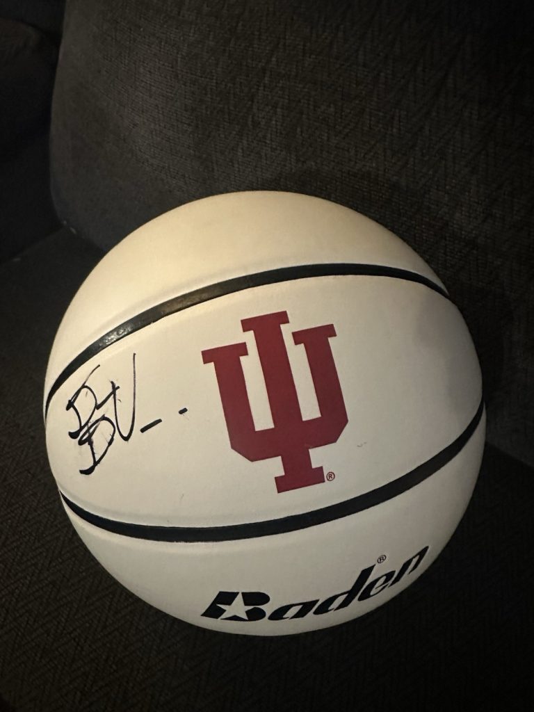 Coach Darian DeVries Signed Indiana Hoosiers Basketball IU Smeared Lightly
