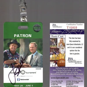 JORDAN SPIETH HAND SIGNED 2017 MEMORIAL TOURNAMENT GOLF BADGE     AWESOME    JSA