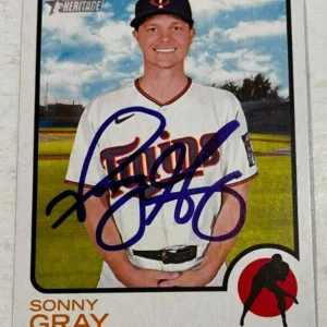 SONNY GRAY SIGNED 2022 TOPPS HERITAGE BASEBALL CARD AUTO