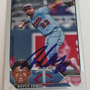 ROYCE LEWIS SIGNED 2023 TOPPS CHROME BASEBALL CARD AUTO