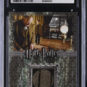 2009 Artbox Harry Potter Slughorn's Office Curtains P9 Prop Used CGC 9