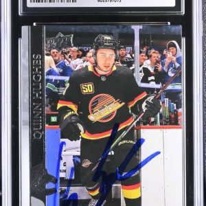QUINN HUGHES SIGNED 2020-21 UPPER DECK CARD #175 CANUCKS CGC 8 JSA 9 AUTO