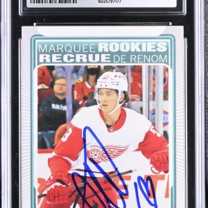 MORITZ SEIDER SIGNED 2021-22 O-PEE-CHEE ROOKIE CARD 621 CGC 8 JSA 9 AUTO