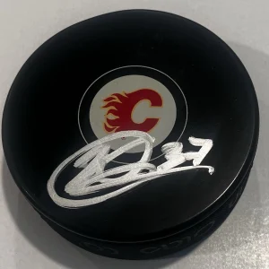 YAN KUZNETSOV SIGNED CALGARY FLAMES HOCKEY PUCK W/ CASE COA
