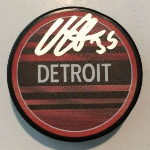 VILLE HUSSO SIGNED DETROIT RED WINGS HOCKEY PUCK W/ CASE COA