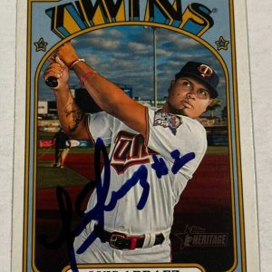 LUIS ARRAEZ SIGNED 2021 TOPPS HERITAGE BASEBALL CARD AUTO