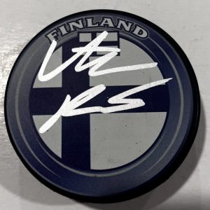 AATU RATY SIGNED FINLAND HOCKEY PUCK W/ CASE VANCOUVER CANUCKS COA