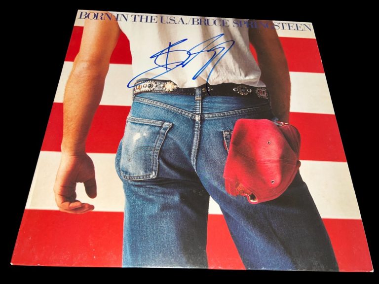 BRUCE SPRINGSTEEN SIGNED AUTOGRAPH ALBUM VINYL BORN IN THE USA BECKETT BAS D