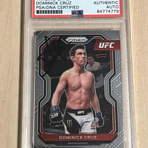 2021 Panini Prizm UFC Debut Edition Dominick Cruz MMA SIGNED AUTO PSA/DNA