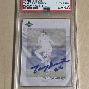 Taylor Kornieck Signed RC Auto 2022 Parkside NWSL Vintage Insert #31 SP PSA/DNA