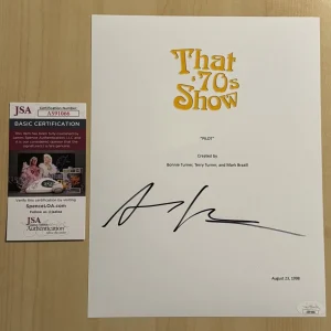 ASHTON KUTCHER SIGNED SCRIPT COVER ACTOR AUTOGRAPHED THAT 70s SHOW JSA COA