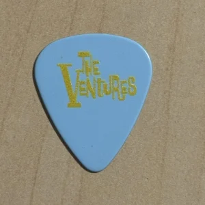 DON WILSON CONCERT USED GUITAR PICK GUITARIST LEGEND THE VENTURES VERY RARE