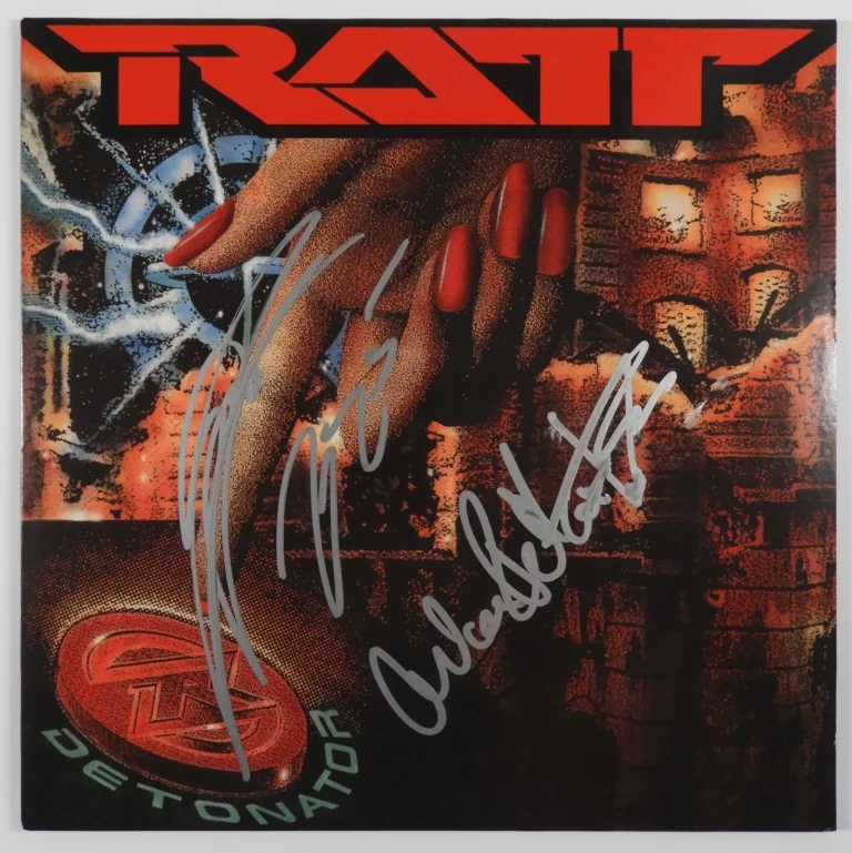 Stephen Pearcy Ratt JSA Signed Autograph Album Record Vinyl Warren DeMartini