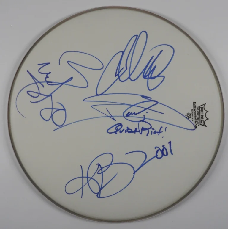 Quiet Riot ACOA Fully Signed Autograph Drum head Kevin DuBrow