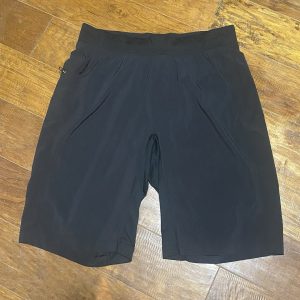 Lululemon Men’s Shorts Black Large