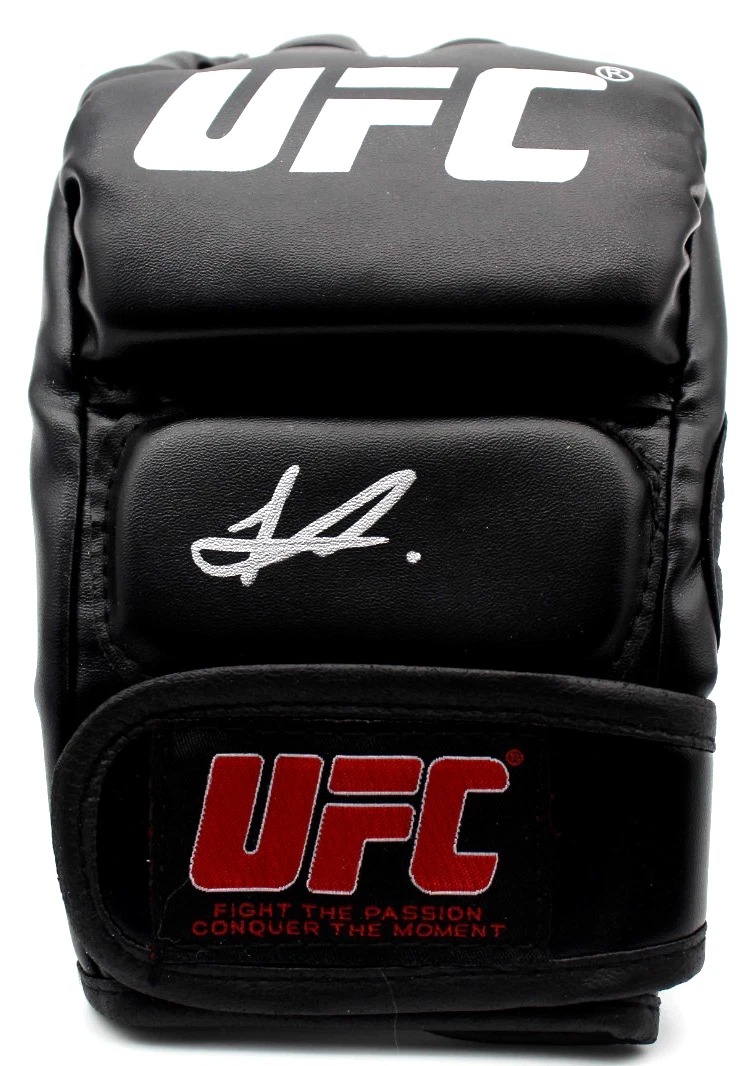 Jessica Andrade Signed UFC Training Glove MMA w/Beckett COA BAS BT56275
