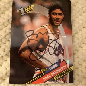 Signed Trading Card Brad Daugherty Autographed Basketball North Carolina Tarheel