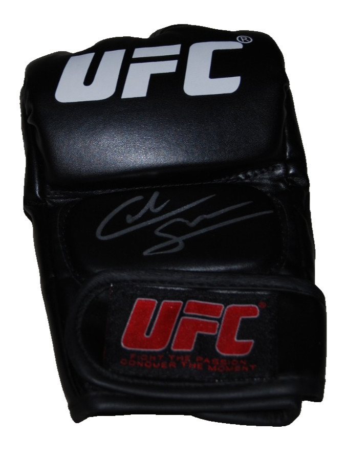KEVIN CUB SWANSON signed (UFC) MMA *KILLER* Fighting glove BECKETT BAS BV10190