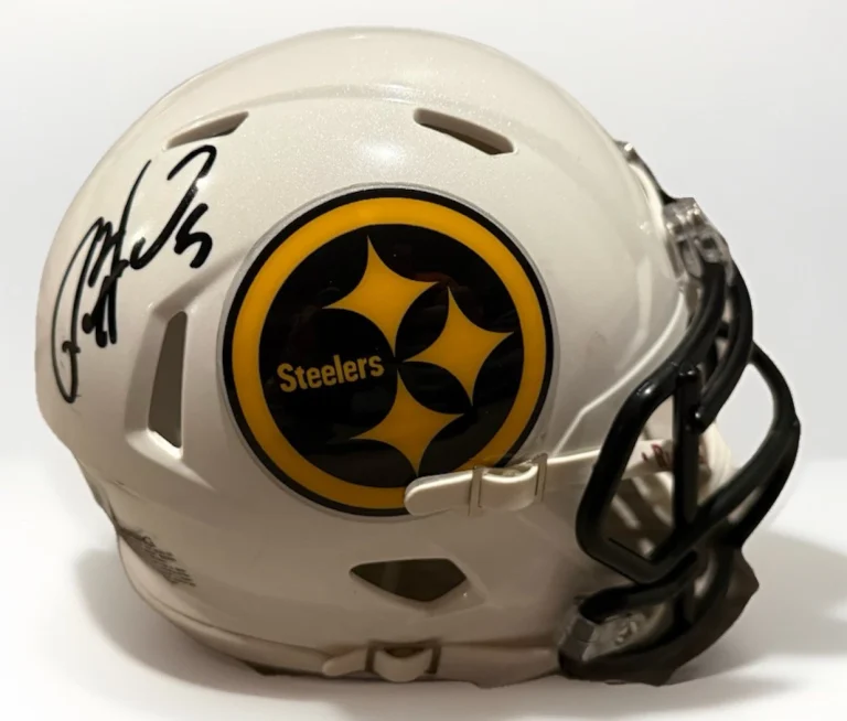 RYAN CLARK signed (PITTSBURGH STEELERS) mini football helmet BECKETT BU41393