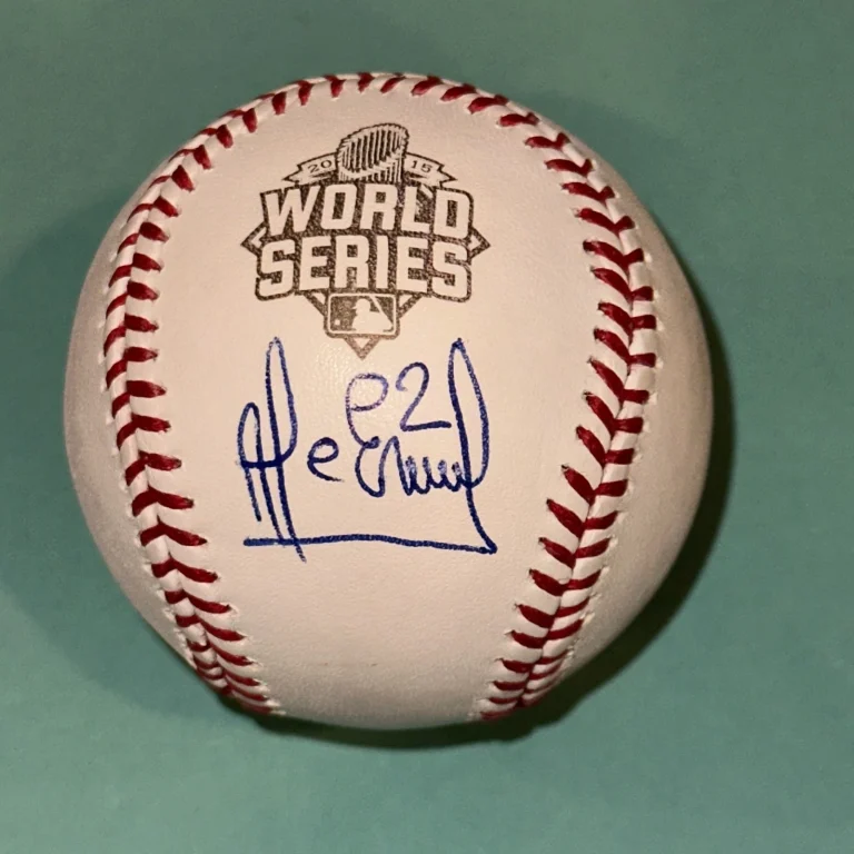 ALCIDES ESCOBAR (Royals) Signed Official 2015 WORLD SERIES Baseball Beckett BAS