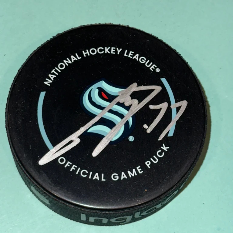 BERKLY CATTON Signed Seattle KRAKEN Official GAME Puck Beckett (BAS)