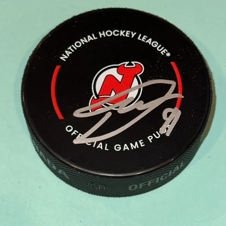 DAWSON MERCER Signed New Jersey DEVILS Official GAME Puck Beckett (BAS)