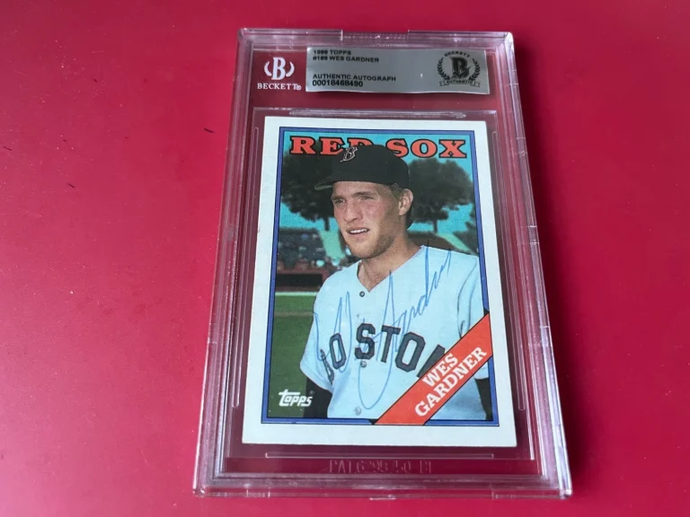 Wes Gardner Red Sox MLB 1988 Topps Card Signed Auto Beckett  BAS ENCAPSULATED