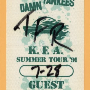 Damn Yankees 1991 K.F.A. Concert Tour GUEST Backstage Pass