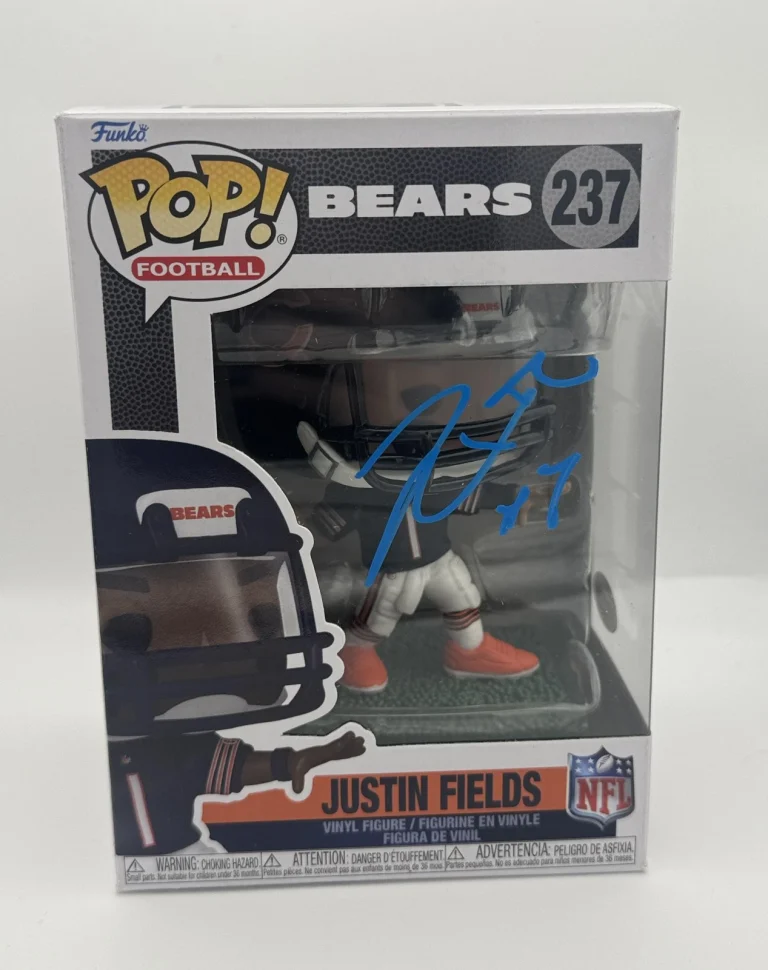 Justin Fields AUTOGRAPH Signed Chicago Bears Quarterback 237 Jets Funko Pop ACOA