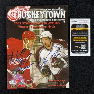 Nicklas Lidstrom & Peter Forsberg Signed Red Wings Game Program Magazine JSA COA