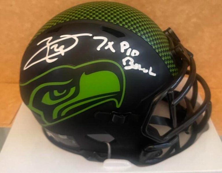EARL THOMAS SEATTLE SEAHAWKS 7X PRO BOWL SIGNED ECLIPSE MINI HELMET BECKETT