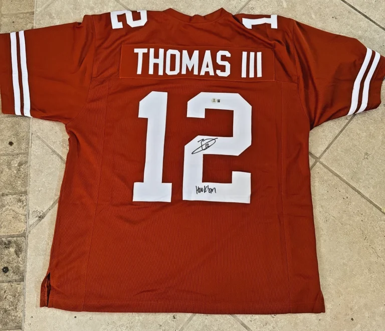 EARL THOMAS III TEXAS HOOK EM SIGNED AUTOGRAPHED JERSEY BECKETT AUTH