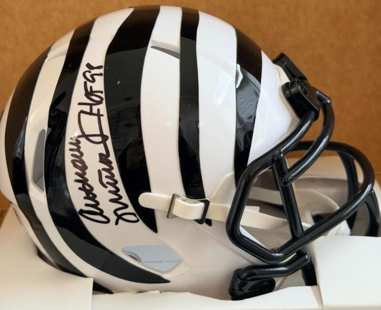 ANTHONY MUNOZ CINCINNATI BENGALS HOF SIGNED ALT MINI HELMET BECKETT