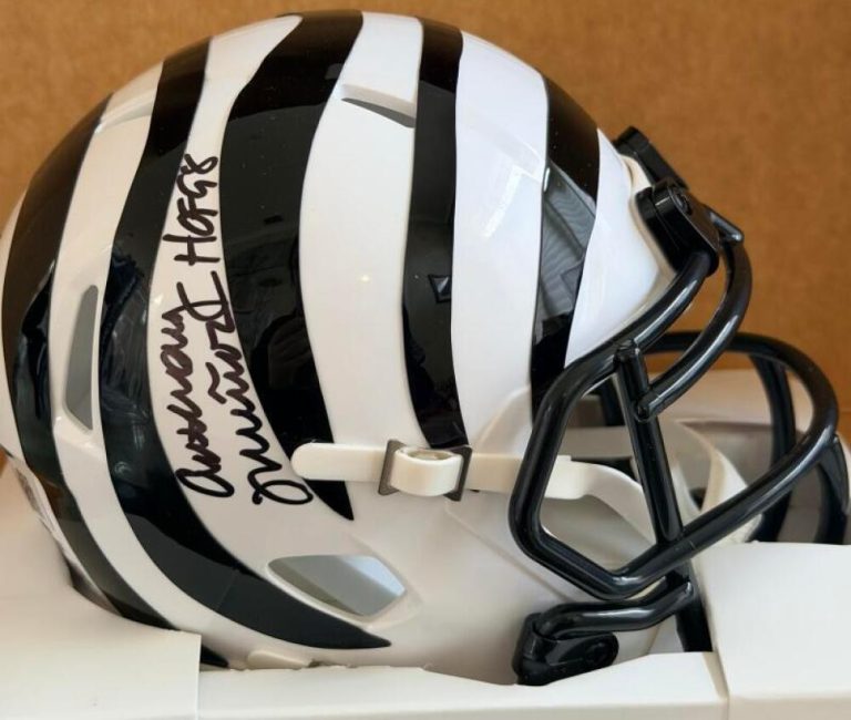 ANTHONY MUNOZ CINCINNATI BENGALS HOF SIGNED ALT MINI HELMET BECKETT