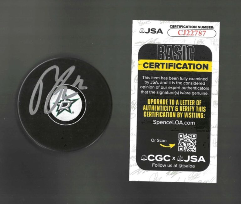 Radek Faksa Signed Dallas Stars Puck JSA COA