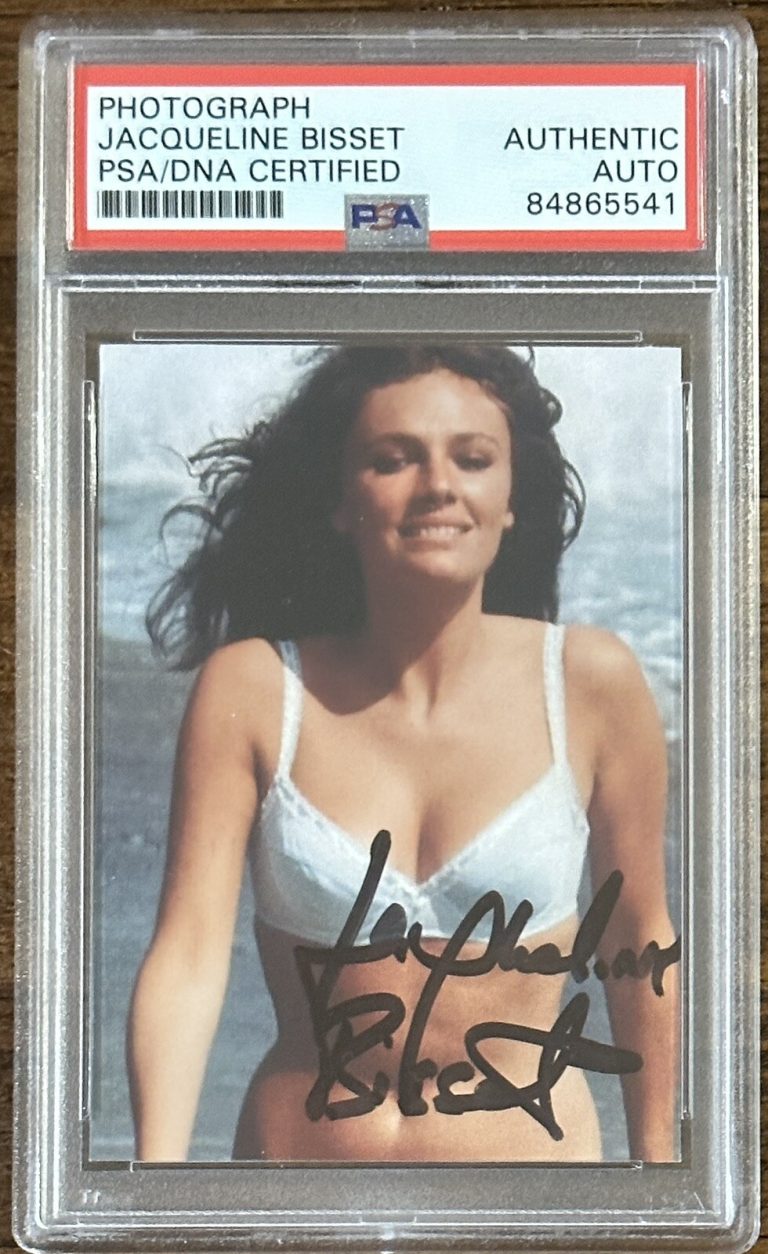 JACQUELINE BISSET SIGNED PHOTOGRAPH AUTOGRAPH PSA DNA COA SEXY BIKINI PICTURE