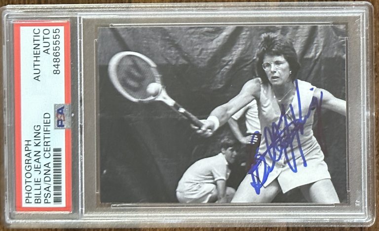 BILLIE JEAN KING SIGNED BLACK & WHITE PHOTOGRAPH PSA DNA CERTIFIED COA AUTOGRAPH