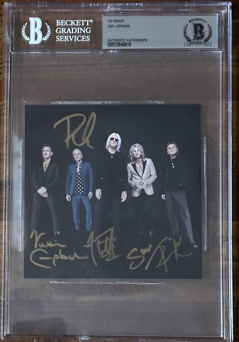 DEF LEPPARD FULL BAND SIGNED AUTOGRAPHED ALBUM PHOTOGRAPH BECKETT BAS CERTIFIED