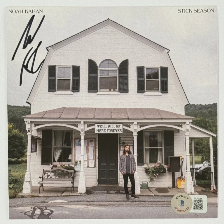 SIGNED Noah Kahan Autographed PICTURE Photograph Stick Season BAS Beckett COA