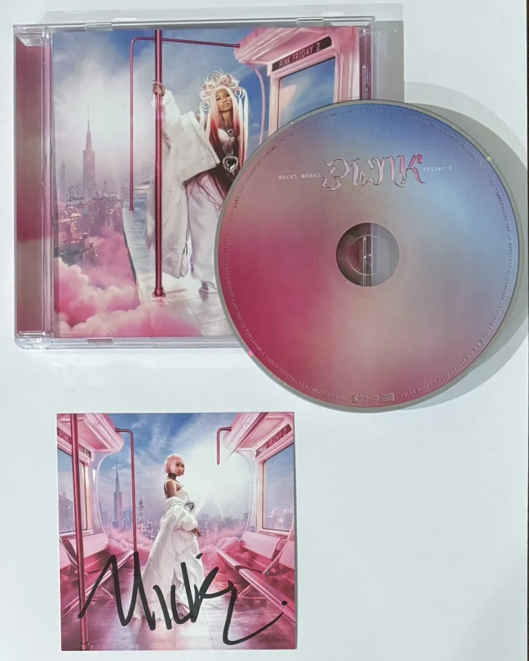 Nicki Minaj Pink Friday 2 CD & SIGNED Photograph Art Card Autograph BAS COA