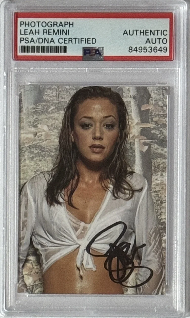 LEAH REMINI SIGNED HOTTIE PHOTOGRAPH PSA DNA COA AUTOGRAPHED THE KING OF QUEENS