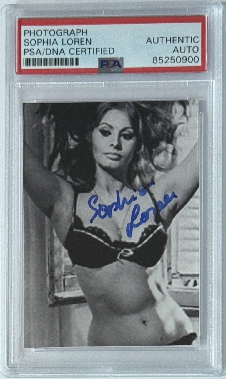 SOPHIA LOREN AUTOGRAPHED PICTURE PSA DNA COA SIGNED SEXY LINGERIE PHOTOGRAPH