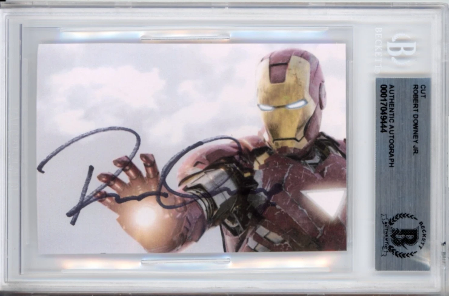 SIGNED Robert Downey Jr IRON MAN Photograph Beckett BAS FULL SIG ...