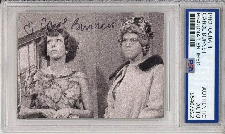 CAROL BURNETT SIGNED VINTAGE SHOW PICTURE PHOTOGRAPH PSA DNA COA AUTOGRAPHED