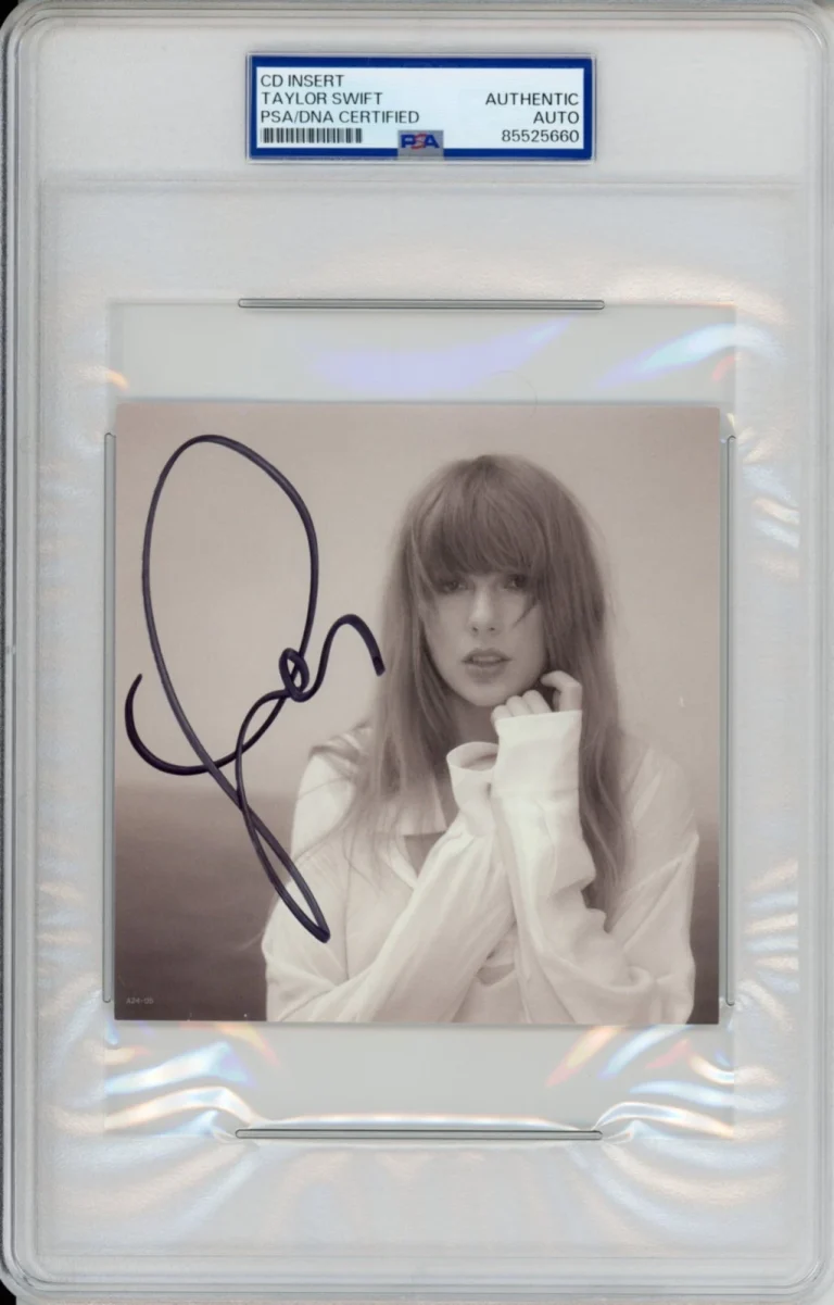 Signed TAYLOR SWIFT TTPD Tortured Poets Dept Photograph PSA DNA COA AUTOGRAPH
