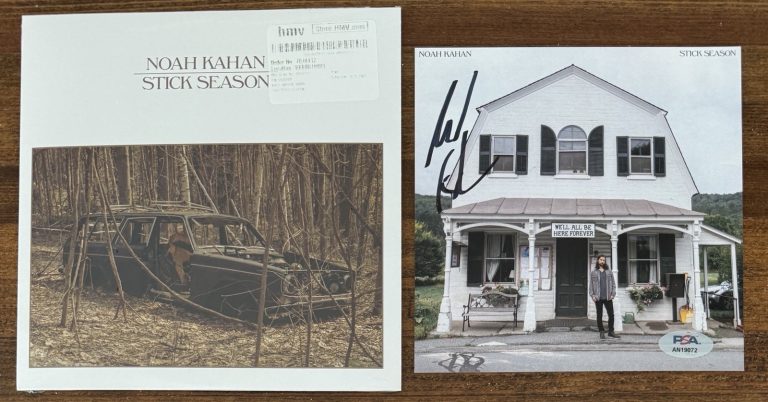 Noah Kahan Stick Season 7” Clear Vinyl & SIGNED Art Card Photograph PSA DNA COA