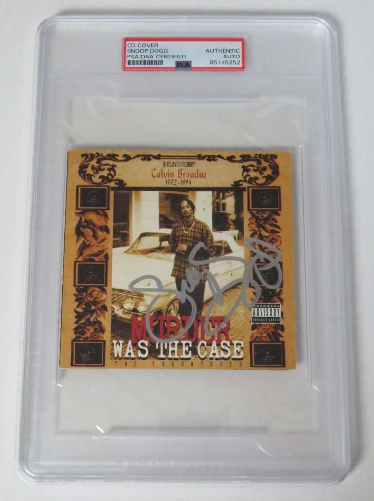 Snoop Dogg SNOOP DOGGGY DOG Signed Auto 