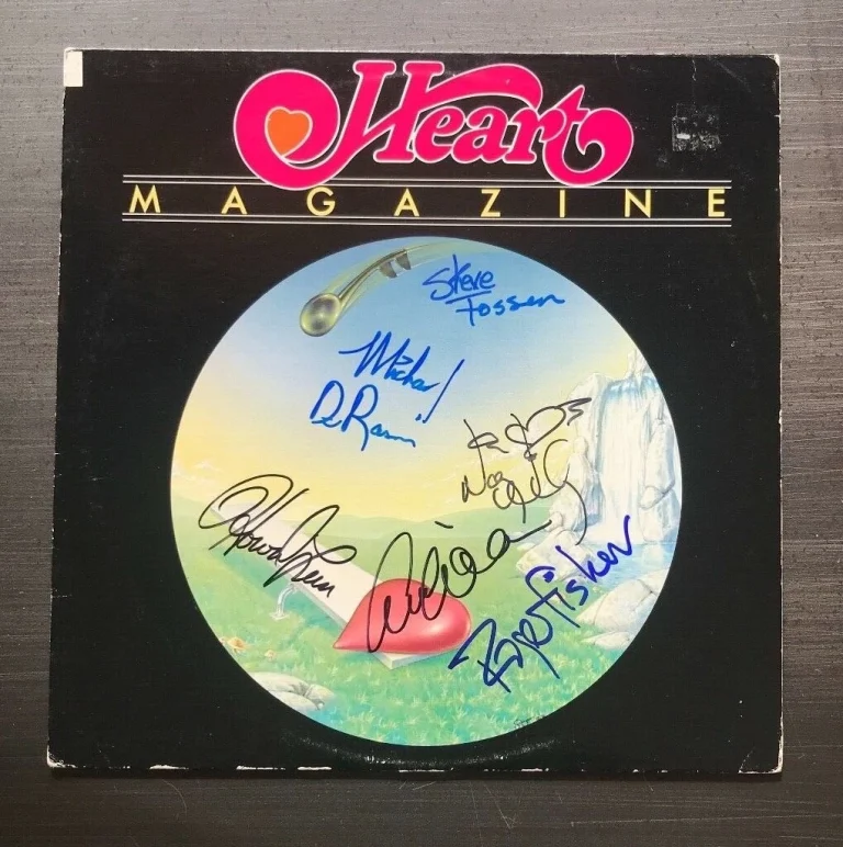 *HEART * MAGAZINE * signed autographed vinyl album * ANN & NANCY WILSON +4 * 2
