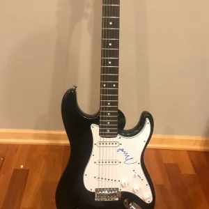 * BOB MOULD * signed autographed electric guitar * HUSKER DU * 2