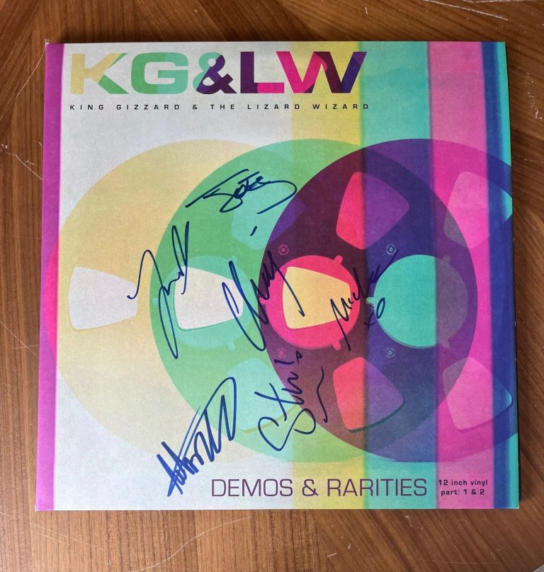 * KING GIZZARD & THE LIZARD WIZARD * signed album * DEMOS & RARITIES * 1